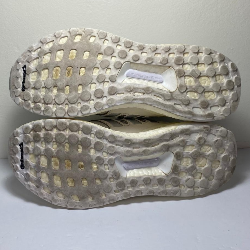 Adidas Shoes Womens 8 UltraBoost 4.0 Game Of Thrones Low Sneakers EE3711… - Picture 9 of 10
